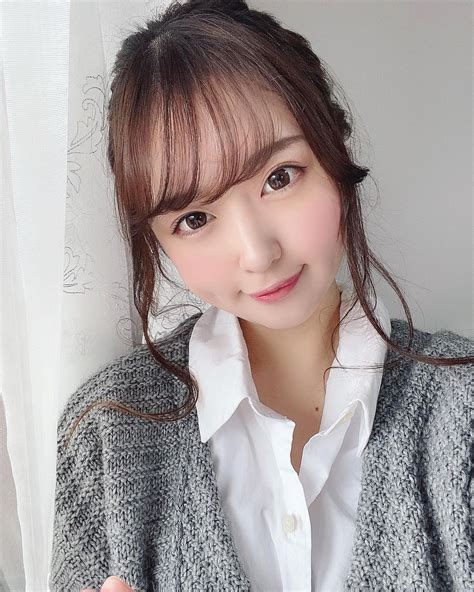桃尻かなめ .